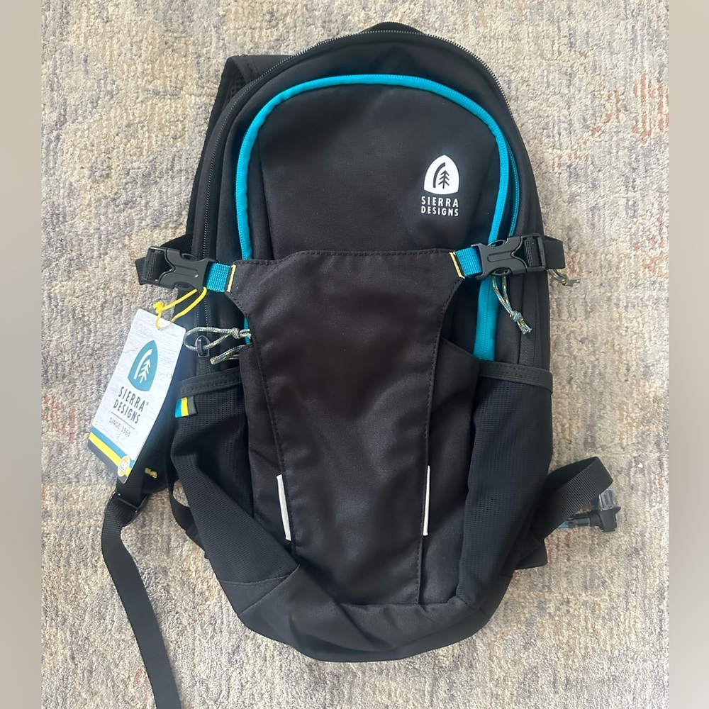 Sierra Designs Hiking backpack. NEW!